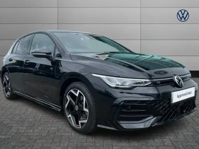 Used VW Golf VIII R-line 147 HP (108 kW) 2025 Black Hatchback