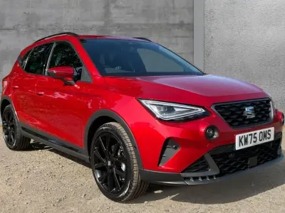 New Seat Arona Black Edition 115 HP (84 kW) 2025 Desire red SUV