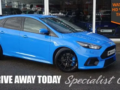 Used Ford Focus RS 350 HP (257 kW) 2017 Blue Hatchback