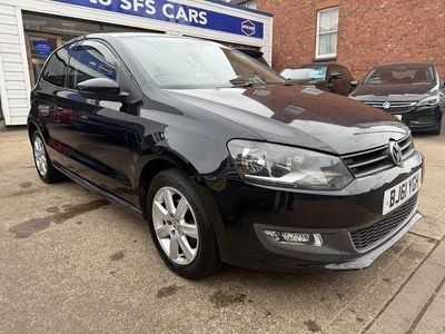 Begagnad VW Polo SEL 90 HK (66 kW) 2011 Svart Halvkombi