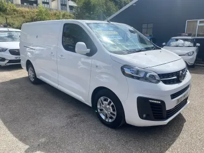 Used Vauxhall Vivaro Sportive 100 HP (73 kW) 2021 White MPV