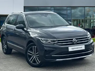 Used VW Tiguan Elegance 150 HP (110 kW) 2023 Dolphin grey SUV