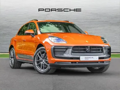 New Porsche Macan 261 HP (191 kW) 2025 Orange SUV