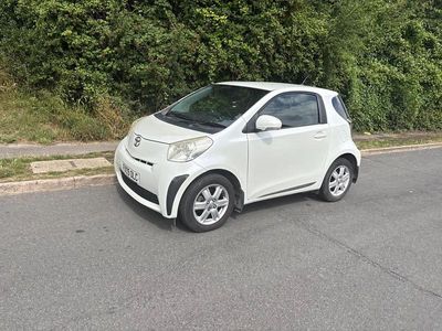 Toyota iQ