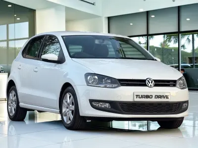 Used VW Polo Match 60 HP (44 kW) 2011 White Hatchback