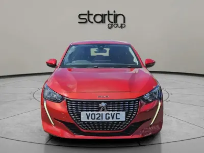 Used Peugeot 208 Allure Premium 99 HP (72 kW) 2021 Red Hatchback