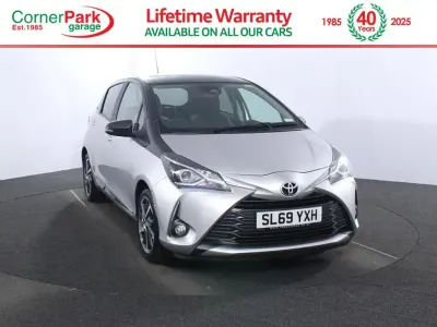 Used Toyota Yaris 111 HP (81 kW) 2019 Silver Hatchback