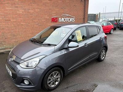 Grey Used 2015 Hyundai i10 Premium Hatchback | £4,795 (Fair price)