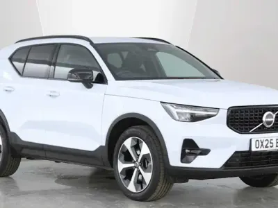 New Volvo XC40 Plus 163 HP (119 kW) 2025 Blue SUV