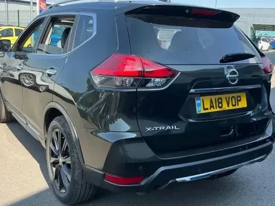 Used Nissan X-Trail Tekna 130 HP (95 kW) 2018 Titanium olive green SUV