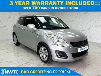 Usado Suzuki Swift SZ3 94 HP (69 kW) 2015 Prateado Citadino