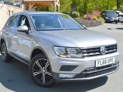 Używany VW Tiguan SE 150 KM (110 kW) 2016 Srebrny SUV
