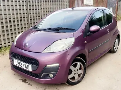Used Peugeot 107 Allure 68 HP (50 kW) 2012 Mauve Hatchback