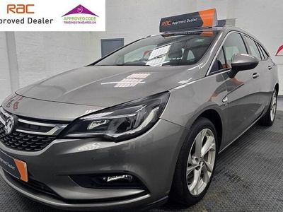 Used Vauxhall Astra SRi 136 HP (100 kW) 2016 Grey Estate