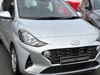 Used Hyundai i10 SE 67 HP (49 kW) 2023 Hatchback