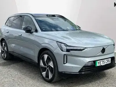 Usado Volvo EX90 Ultra 295 kW (402 HP) 2025 SUV