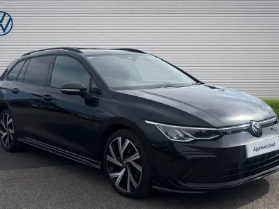 Used VW Golf VIII R-line 150 HP (110 kW) 2024 Black Estate
