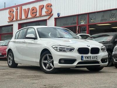 Used BMW 116 Comfort Edition 116 HP (85 kW) 2019 White Hatchback