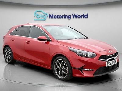 Used Kia Ceed 158 HP (116 kW) 2023 Red Hatchback