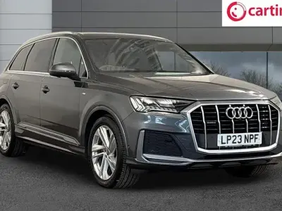 Used Audi Q7 S-Line 231 HP (169 kW) 2023 Grey SUV