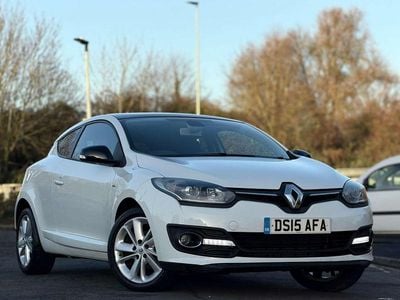 Used Renault Mégane Coupé LIMITED 110 HP (80 kW) 2015 White Coupe