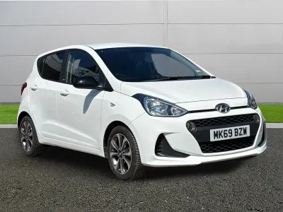 Used Hyundai i10 67 HP (49 kW) 2019 White Hatchback
