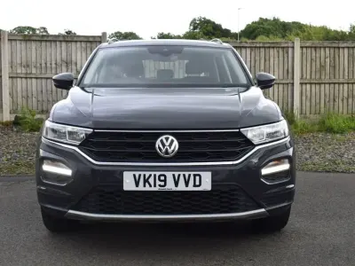 Used VW T-Roc SE 115 HP (84 kW) 2019 Grey SUV