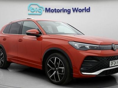 Used VW Tiguan Edition 150 HP (110 kW) 2024 Red SUV