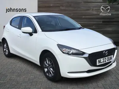 Begagnad Mazda 2 73 HK (53 kW) 2022 Vit Halvkombi