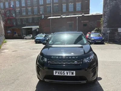 Used Land Rover Discovery 4 SE 2015 Black SUV