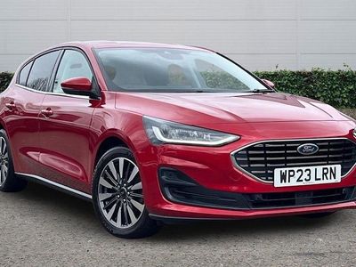 Używany Ford Focus Titanium X 125 KM (91 kW) 2023 Czerwony Hatchback