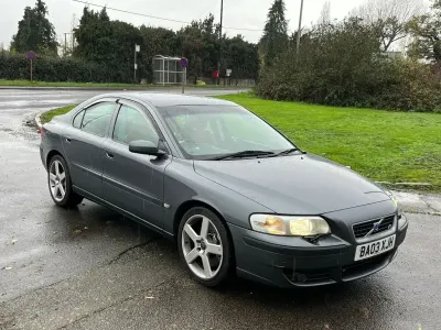 Used Volvo S60 300 HP (220 kW) 2025 Black Sedan
