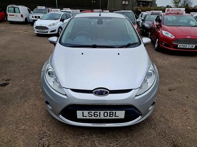 Silver Used 2011 Ford Fiesta Titanium Hatchback | £1,995 (Fair price)