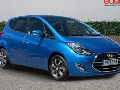 Used Hyundai ix20 Premium 125 HP (91 kW) 2017 Blue Hatchback