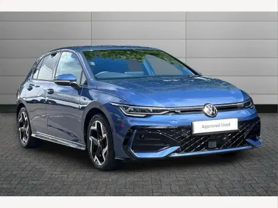 Used VW Golf VIII R-line 150 HP (110 kW) 2025 Blue Hatchback