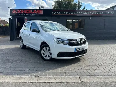 Used Dacia Sandero Ambiance 2017 White Hatchback