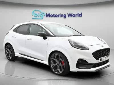 Usado Ford Puma ST 170 HP (125 kW) 2023 Branco SUV