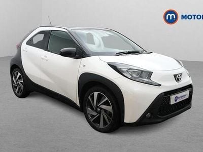 Begagnad Toyota Aygo X 72 HK (52 kW) 2024 Vit SUV