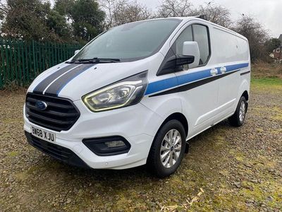 Used Ford Transit Custom Limited 170 HP (125 kW) 2019 White Van