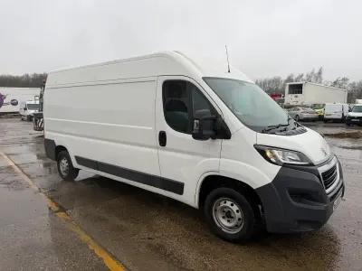 Käytetty Peugeot Boxer 130 HP (95 kW) 2016 Valkoinen Van