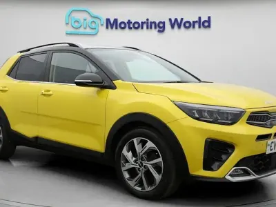 Used Kia Stonic GT-Line S 120 HP (88 kW) 2023 Yellow SUV