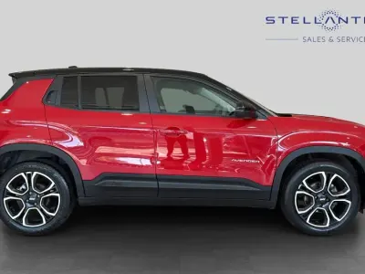 Used Jeep Avenger Summit 100 HP (73 kW) 2025 Red SUV
