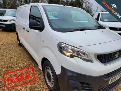 Used Peugeot Expert S 2017 White Van