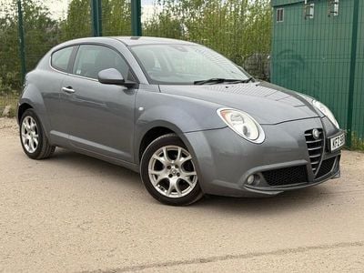 Begagnad Alfa Romeo MiTo Lusso 2010 Grå Halvkombi