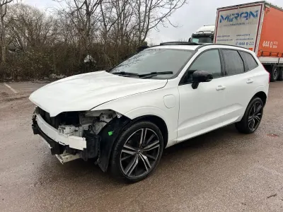 Usado Volvo XC60 R-Design Pro 2020 Branco SUV