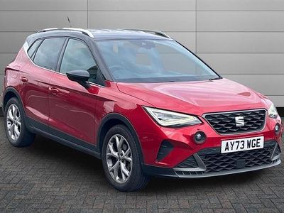 Używany Seat Arona FR 110 KM (80 kW) 2023 Biały SUV