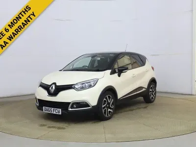 Used Renault Captur Dynamique 90 HP (66 kW) 2015 White SUV