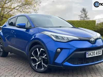 Begagnad Toyota C-HR Design 122 HK (89 kW) 2020 Blå SUV