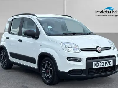 Używany Fiat Panda City Life 70 KM (51 kW) 2022 Biały Hatchback