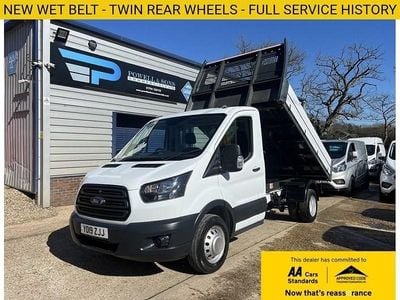 Used Ford Transit 130 HP (95 kW) 2019 White Cabriolet